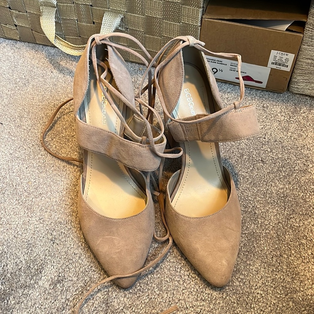 BCBG tan suede heels